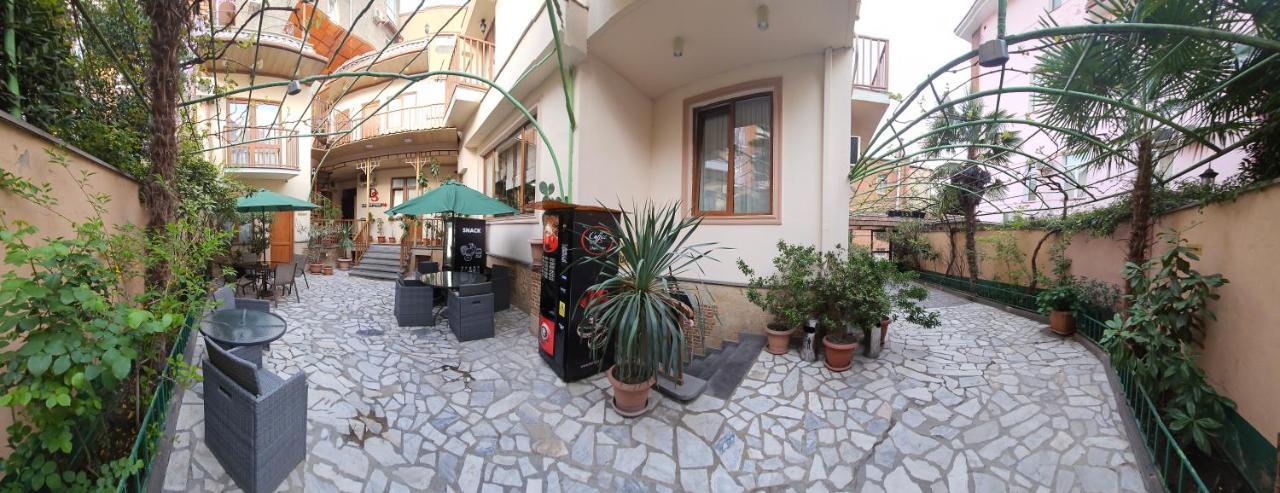 Danisimo Hotel Tbilisi Exteriér fotografie